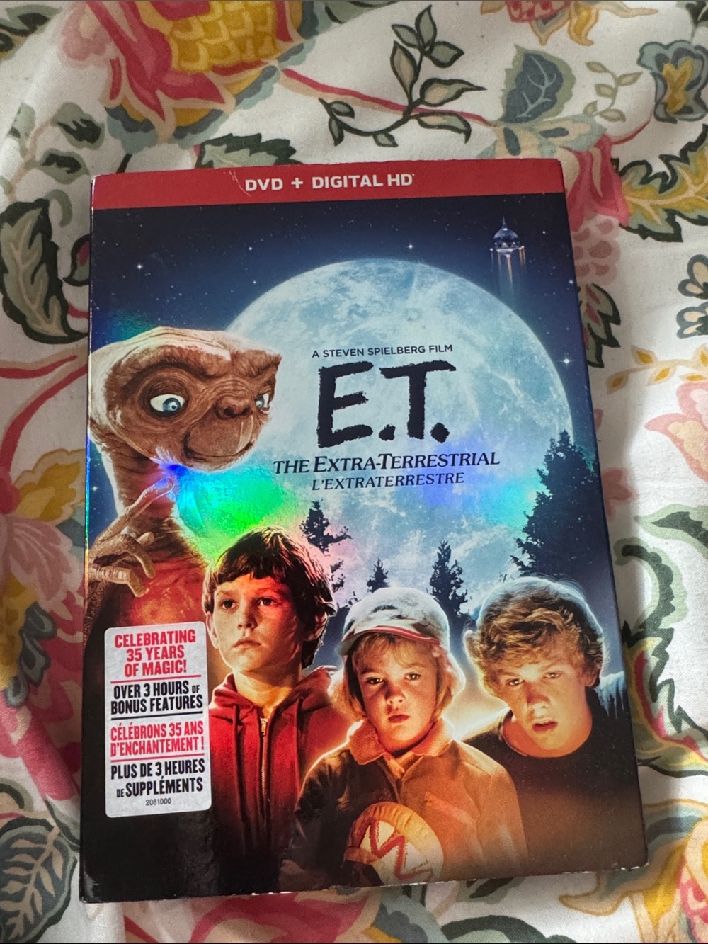E.T. The Extra-Terrestrial DVD + Digital HD - Iconic Movie Cover
